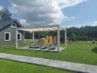 ARKADIA - Domki z balią i sauną nad Wartą - B&B Prusicko