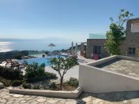 Villa Salina Luxury Pool Villa - B&B Kechriés