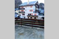 Jaune Génépi - 4 personnes - 49m2 et 17m2 terrasse - B&B Valloire