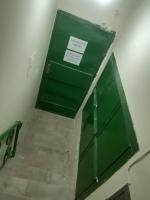 Single Room with Shared Toilet