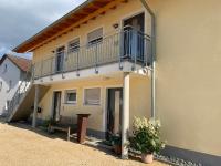Business Comfort Wohnungen, Nähe A7, Balkon oder Terrasse, Parkplatz - B&B Aalen