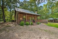 B&B Broken Bow - Ideally Located Broken Bow Cabin - Private Hot Tub - Bed and Breakfast Broken Bow