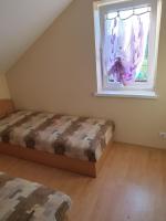 Basic Dreibettzimmer mit Gemeinschaftsbad