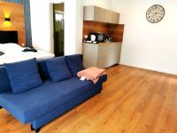Studio mit Kingsize-Bett und Schlafsofa