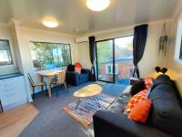 B&B Dunedin - A Stone's Throw From Town (Cosy Home) - Bed and Breakfast Dunedin