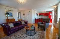 Apartamento de 1 dormitorio con balcón