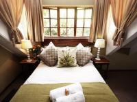Business Queen Room