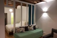 CHARMING Saint GERMAIN ODEON LUXEMBOURG - Chambres d’hôtes Paris