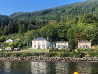 Ardmun House - Bed and Breakfast