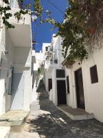 Unique Anoi House - In the Heart of Skyros Village - B&B