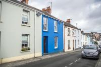 Sandy Retreat - 3 Bedroom Holiday Home - Tenby - B&B