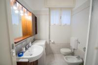 Grande BILOCALE con POSTO AUTO PRIVATO e GIARDINO - B&B Varazze