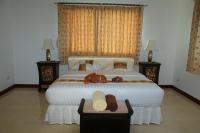 Rose Standard King Room