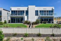 BENGALEE EXECUTIVE TOWNHOUSE- MODERN & STYLISH - Ferienwohnung