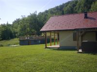 Gozdarjeva koča nad Rimskimi Toplicami - B&B Dol pri Hrastniku