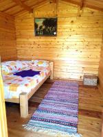 Retezat Retreat - wood cabin - B&B Clopotiva