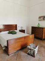 Kamer met Kingsize Bed en Uitzicht op Zee