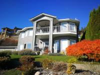 Casa Grande Lakeview House - B&B West Kelowna