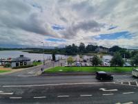 Waterfront View Apartment - B&B Carrick on Shannon