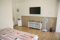 Queen Room - B