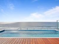 Ocean Views Apartment with Rooftop Pool - CoastHM - B&B Gold Coast