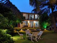 Ocean Breeze Villa - Bed and Breakfast Galle