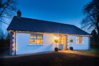 B&B Randalstown - Duneden Cottage and Grounds - Bed and Breakfast Randalstown