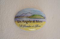Un Angolo di Mare...nel centro di Ischia! - B&B