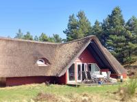 B&B Vesterhede - 4 person holiday home in R m - Bed and Breakfast Vesterhede