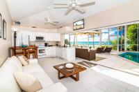 Pools of the Kai 3 - Waterfront Condo with Private Pool Atrium, Walk to Restaurants - B&B