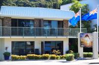 Bay Sands Seafront Studios - B&B