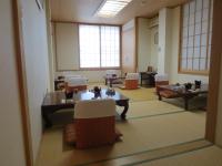 Japanese-Style Room with Shared Bathroom "Muku"