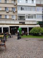 Central 2 - Ferienwohnung Craiova