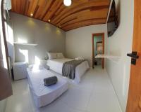 Camera Tripla Standard