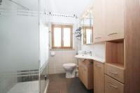 Apartment mit Balkon