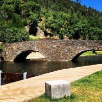 Casa da Ribeira Guesthouse - B&B Alvares