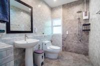 Luxury City-Loft, just 9 minutes walk to the Beach - Bed and Breakfast Hua Hin