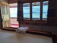 Deluxe Double Room with Balcony and Sea View