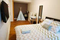 157m2, 4 chambres, 4 salles de bains, 2 WC, 2 parkings en hypercentre - Chambres d'hôtes Valence