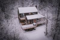 Quaint Stowe Cabin - B&B