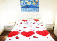 Sky-Terrace in Central Station, 3 bedrooms - B&B Napoli