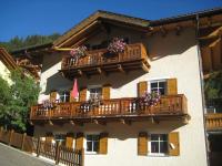 Chalet Decrestina - B&B Campitello di Fassa