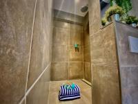 L'Atelier 1742 - Atypique jacuzzi Rouen Centre - Bed and Breakfast