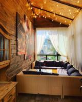 Camera Matrimoniale con Vista Montagna