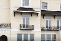 Spacious 3 bedroom Beachfront property with amazing sea views! - B&B
