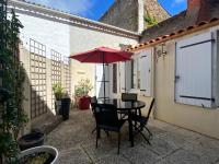 B&B La Roche-sur-Yon - Marjorie City Home - Bed and Breakfast La Roche-sur-Yon