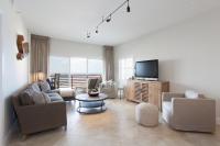 Luxury Unit - Top Floor Balcony on the Gulf- Crimson #302 - Ferienwohnung St. Pete Beach