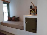 One-bedroom Apartment- Olive