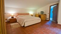One-Bedroom Apartment (2 Adults + 2 Children) - Attic