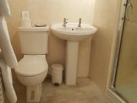 Habitación Cuádruple con ducha